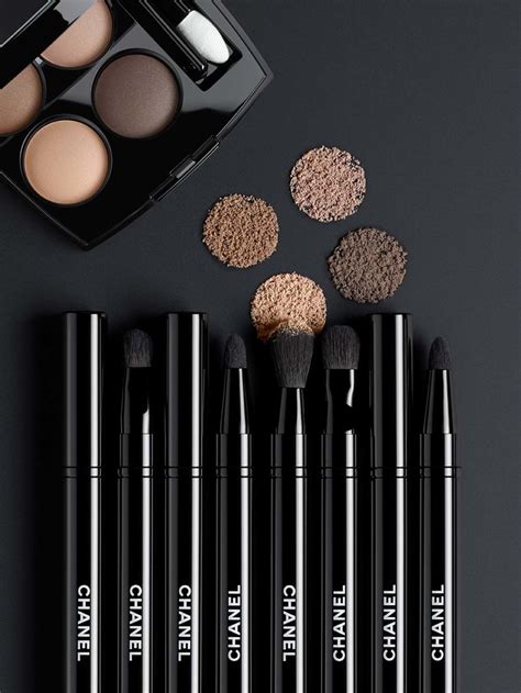 chanel codes brush set|chanel retractable eyeshadow brush.